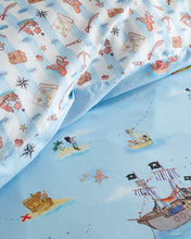 Load image into Gallery viewer, Pirates Duvet and Pillowcase Set