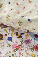 Load image into Gallery viewer, Garden Friends Duvet and Pillowcase Set
