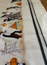Load image into Gallery viewer, Halloween Border Piece
